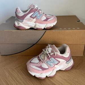 New Balance 9060 ‘Rose Pink’ Toddler Sneakers - SZ 6 C
